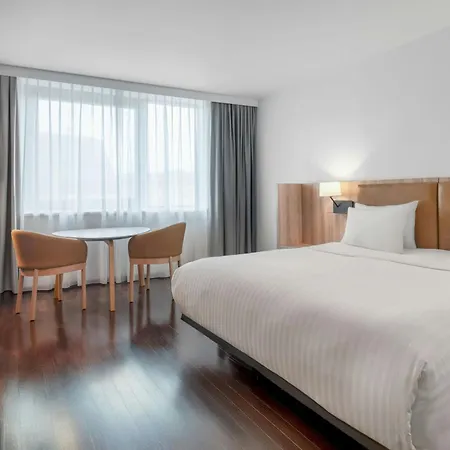 Ac By Marriott Old Town Pressburg