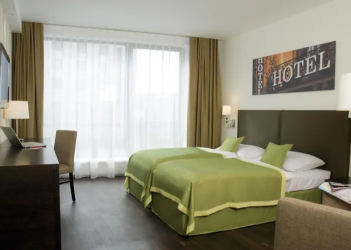Hotel Ac By Marriott Old Town 4*