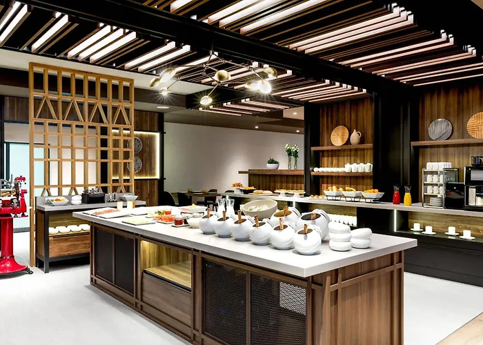 Ac By Marriott Old Town Hotel