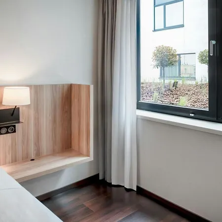 Ac By Marriott Old Town Hotel Bratislava