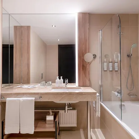 Ac By Marriott Old Town 4* Bratislava