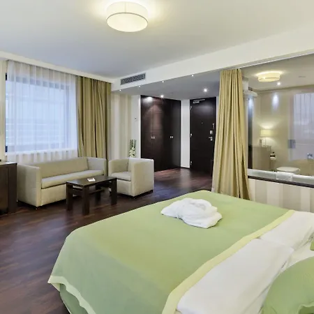 Hotel Ac By Marriott Old Town