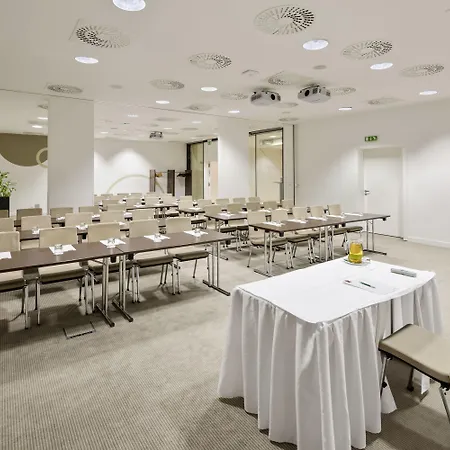 Hotel Ac By Marriott Old Town 4*