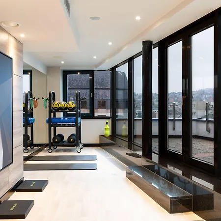 Ac By Marriott Old Town Готель 4*