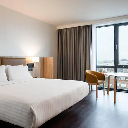 Ac By Marriott Old Town 4*
