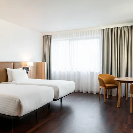 Hotel Ac By Marriott Old Town 4*