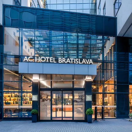 Ac By Marriott Old Town Отель Братислава