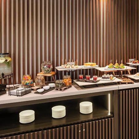 Ac By Marriott Old Town Hotel 4*