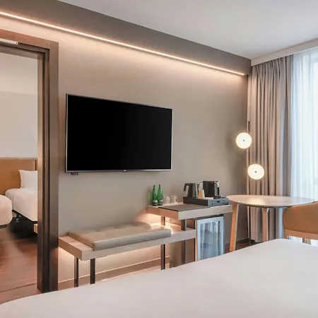 Ac By Marriott Old Town 4*