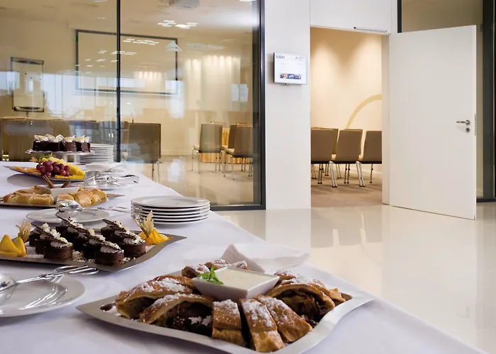 Ac By Marriott Old Town Отель