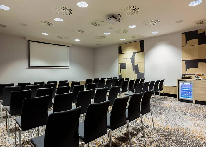 Готель Ac By Marriott Old Town 4*