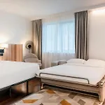 Otel Ac By Marriott Old Town