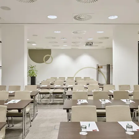 Ac By Marriott Old Town 4*