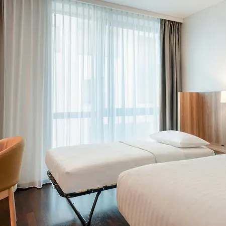 Ac By Marriott Old Town 4*